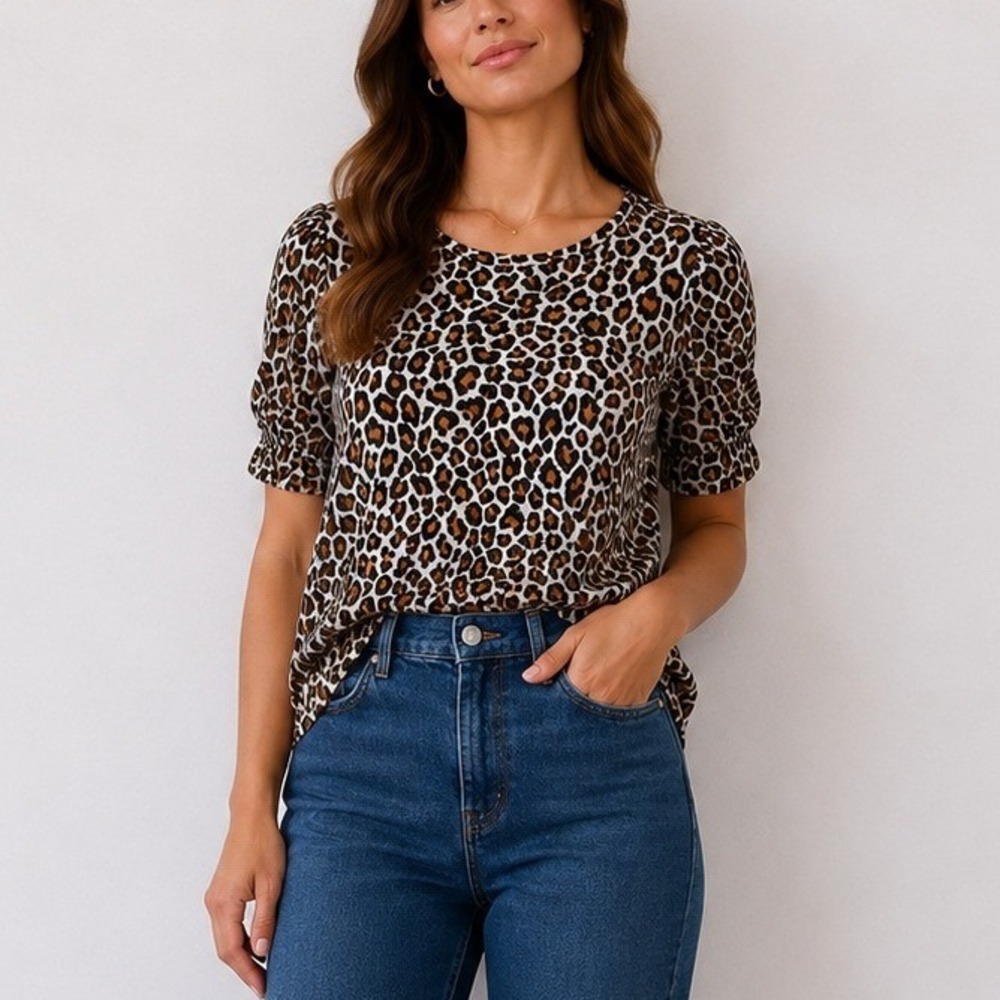 A.L.C. Kati Leopard Print Tee XS | Twist Sleeve‎ Designer Top $125